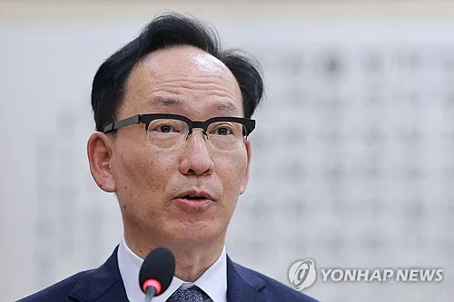 서울고법원장 "추상적 법왜곡죄로 고소고발…판사들도 신경쓰여"