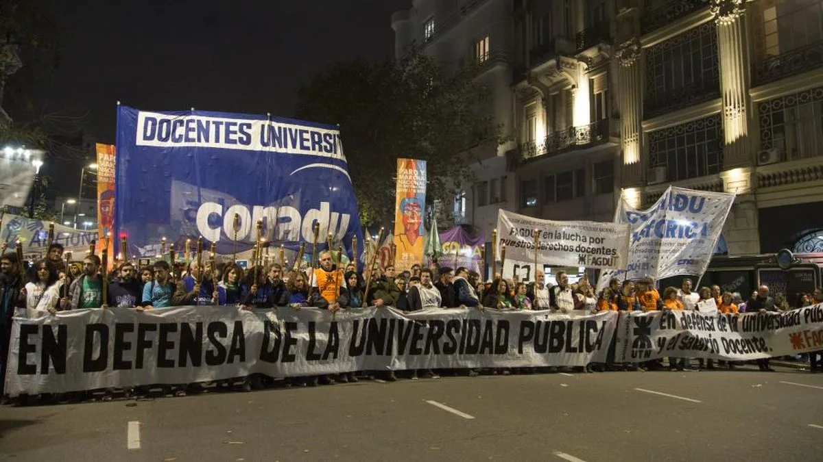 El Gobierno propuso un aumento salarial bimestral del 6% a docentes universitarios, pero fue rechazado