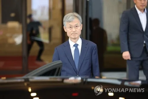 조희대 대법원장 "심려끼쳐 국민께 죄송…내주 공식입장 낼 것"