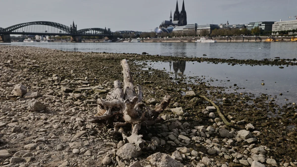 heiss und trocken: Ebbe in Flüssen – Westeuropa erlebt weiter Rekord-Wetter