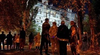 Evacuações em Kiev após ataque aéreo russo contra depósito de explosivos