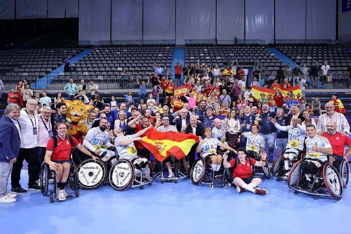 Fran Cazurro y Lorenzo Edjang guían a España hacia su primera final de Mundial en silla de ruedas
