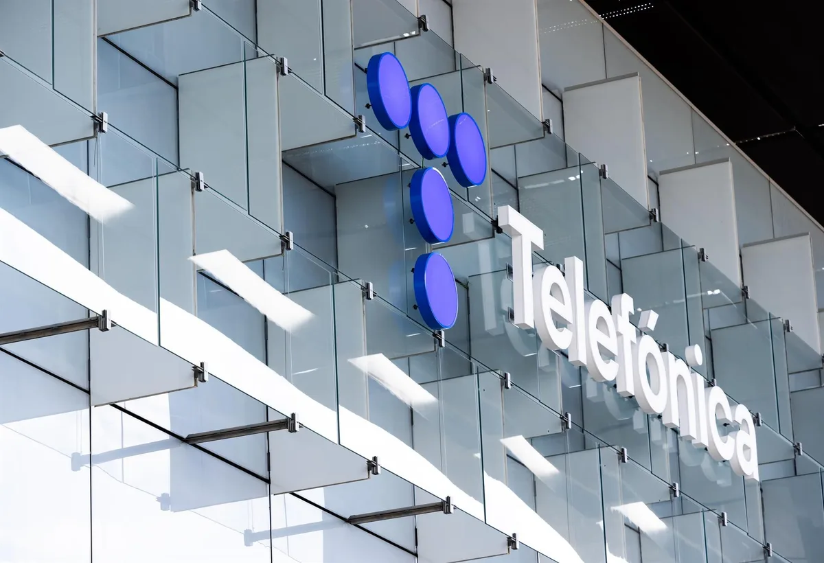 Telefónica, destacada por CDP como caso de estudio por su estrategia de renovables