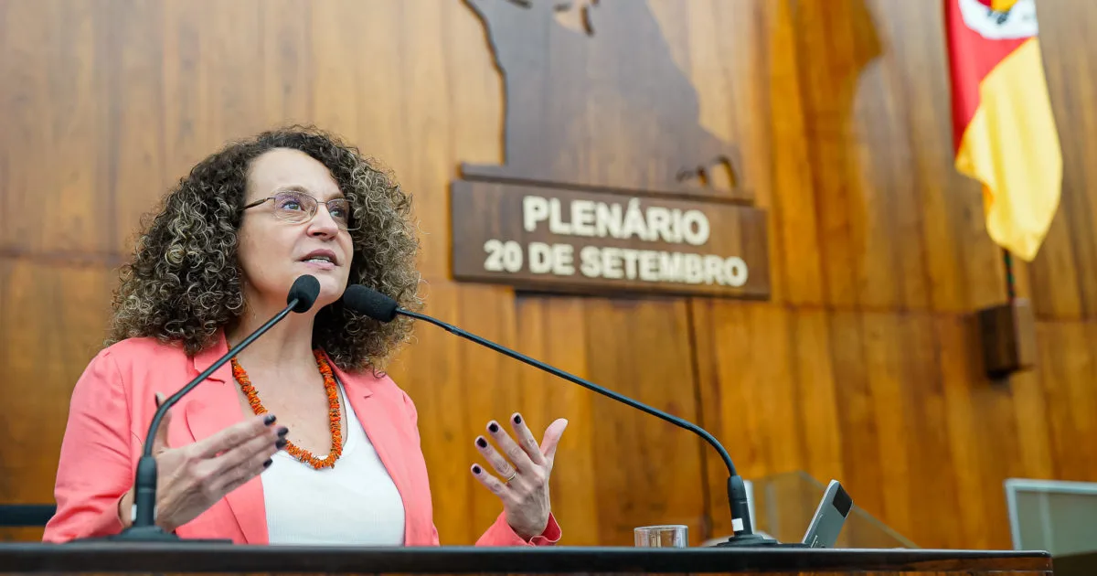 Tribunal do RS rejeita denúncia contra Luciana Genro por suposta discriminação contra judeus