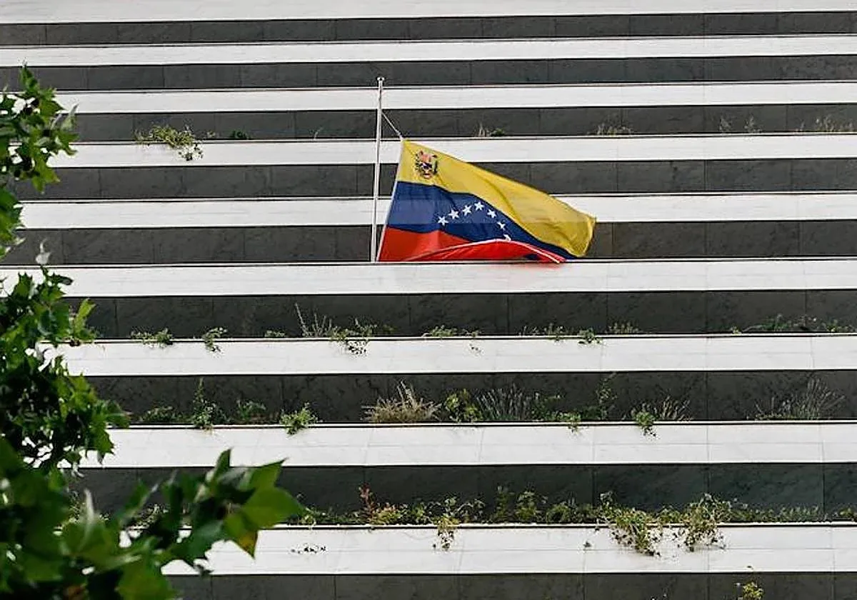 Detenido exfuncionario de la embajada de Venezuela en España con alijo de cocaína