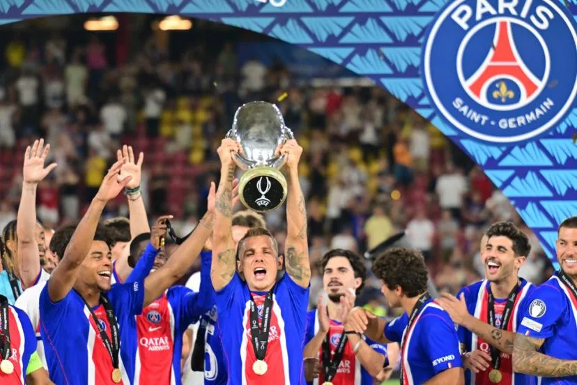 Compositions de Lens - PSG en Trophée des champions : Lucas Digne, Lucas Beraldo et Ilya Zabarnyi titulaires