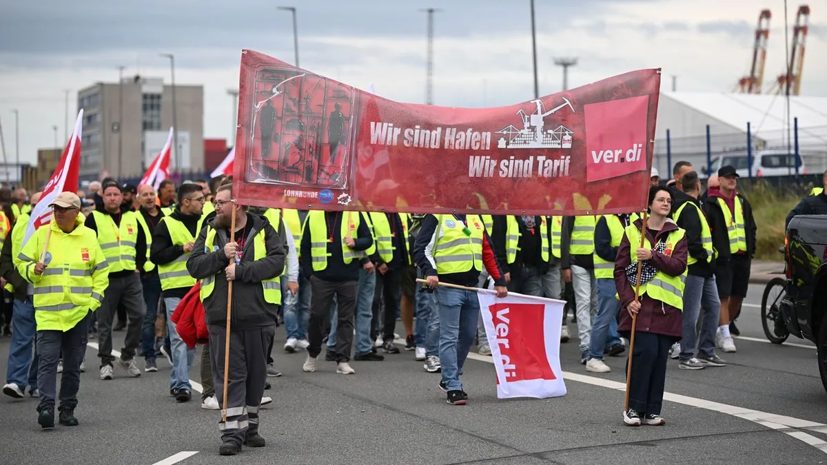 Tarife: Hafenarbeiter bestreiken sechs deutsche Seehäfen