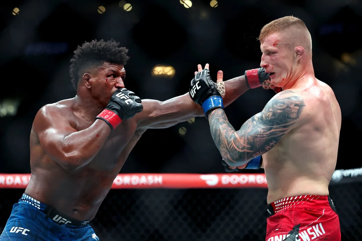 UFC: lutador toma suspensão de seis meses após sofrer fratura exposta