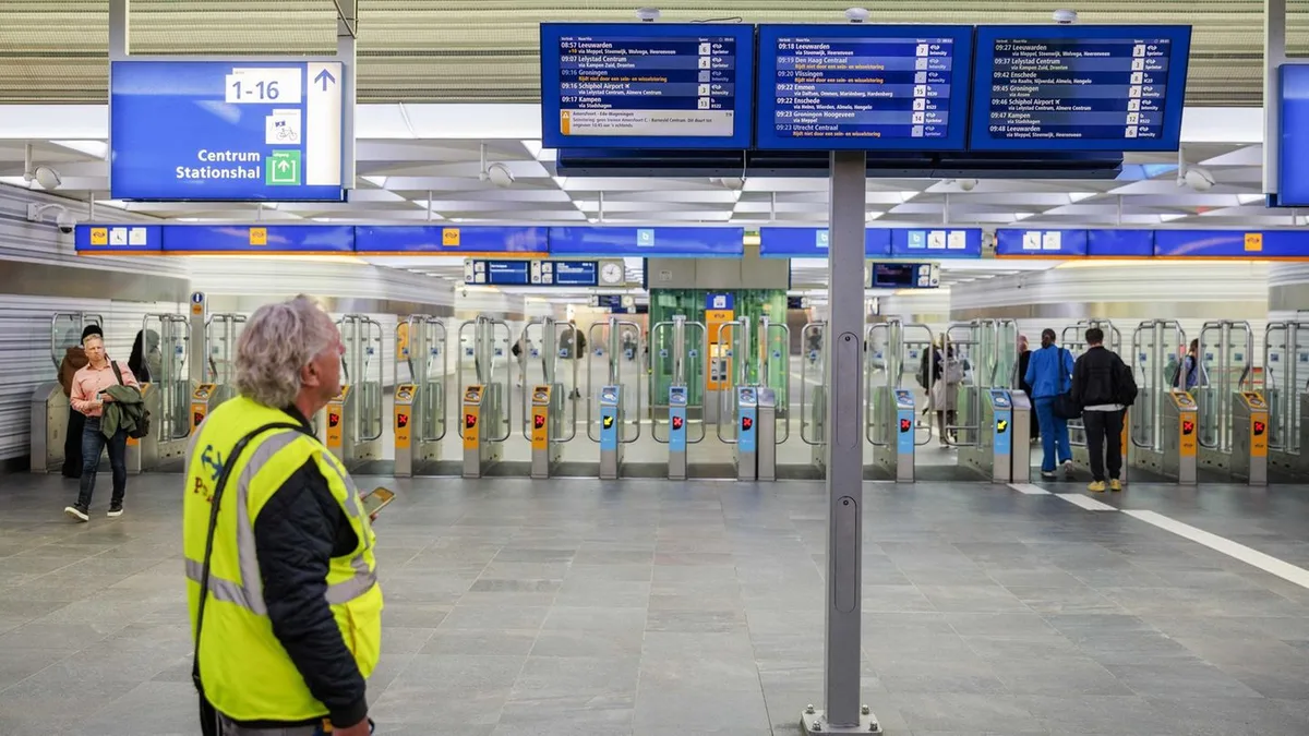Rohre auf Gleisen: Sabotage legt Bahnverkehr in Teilen der Niederlande lahm
