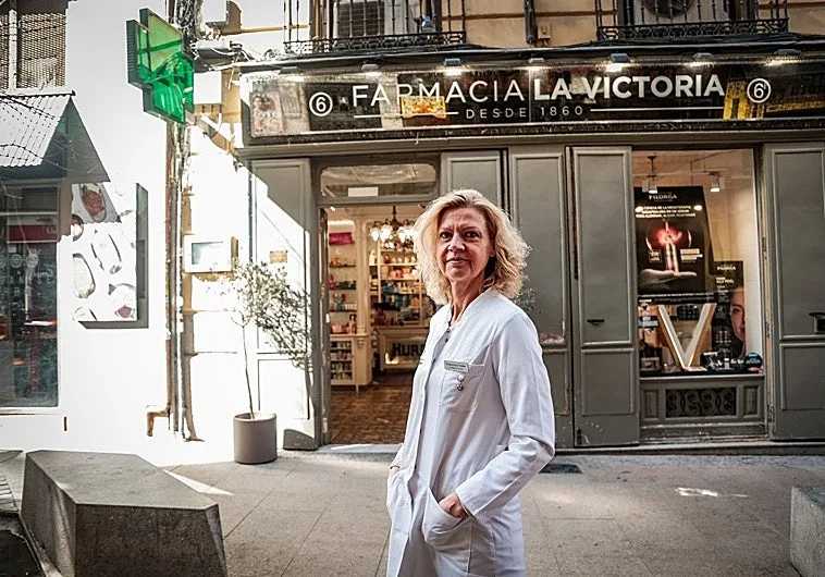 La agonía del comercio de proximidad en Madrid: «No quiero que mi hija herede el negocio y se meta en esto»