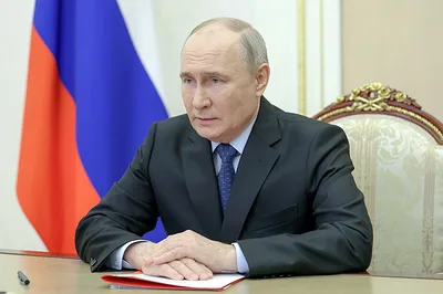 Путин направил приветствие участникам IV Международного буддийского форума