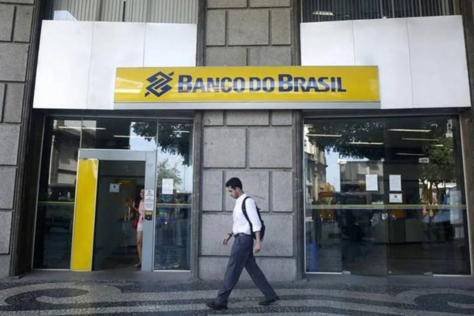 Banco do Brasil lucra R$ 3,9 bi no 2° trimestre e retoma alta, mas inadimplência sobe