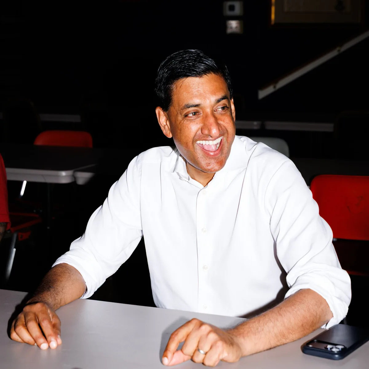 Ro Khanna Is the Left’s Busiest Midterm Surrogate. Can He Raise His Own Profile, Too?