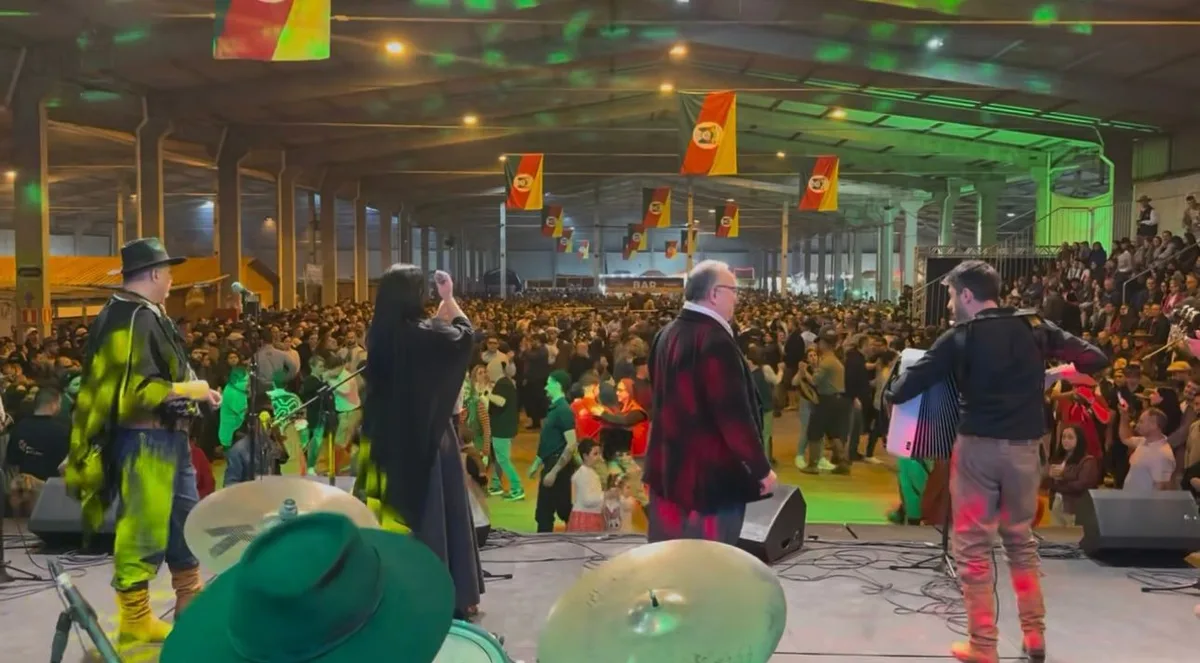 Semana Farroupilha reúne tradição, dança e gastronomia típica gaúcha em Palhoça
