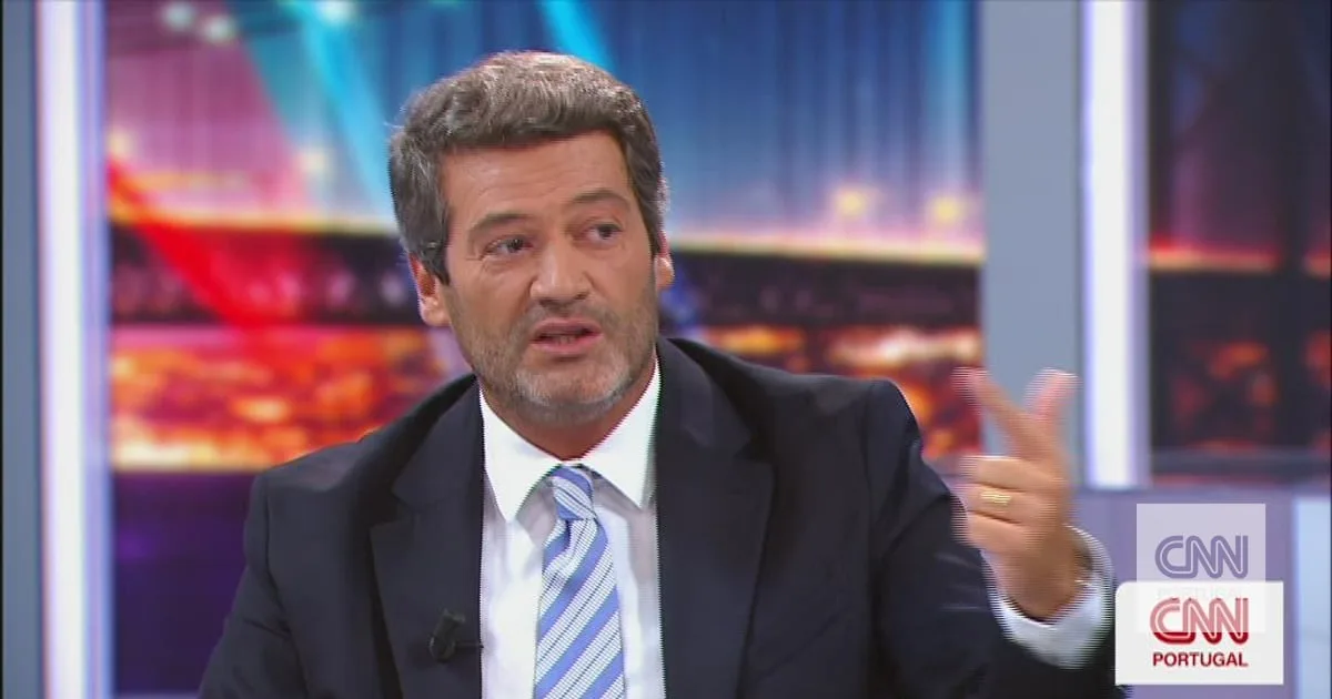 O "vislumbre" de Passos Coelho que nem o Chega viu e que leva André Ventura a assumir: "Eu também me enganei"