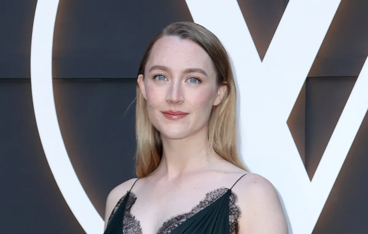 Saoirse Ronan wants to play a “dark” Bond villain