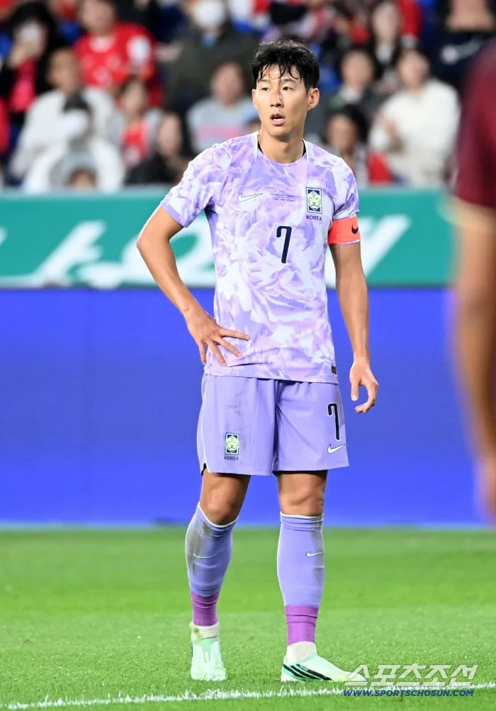[오피셜]'갈등'→'리더십 소멸 위기' 대한민국 캡틴 손흥민, LA FC 사비 타마리트 체제 선발 출격