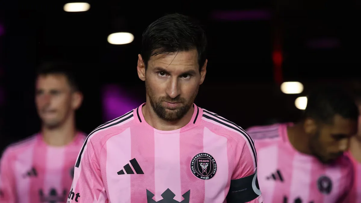 La MLS tomó una decisión contra Messi tras su polémico cruce con un rival