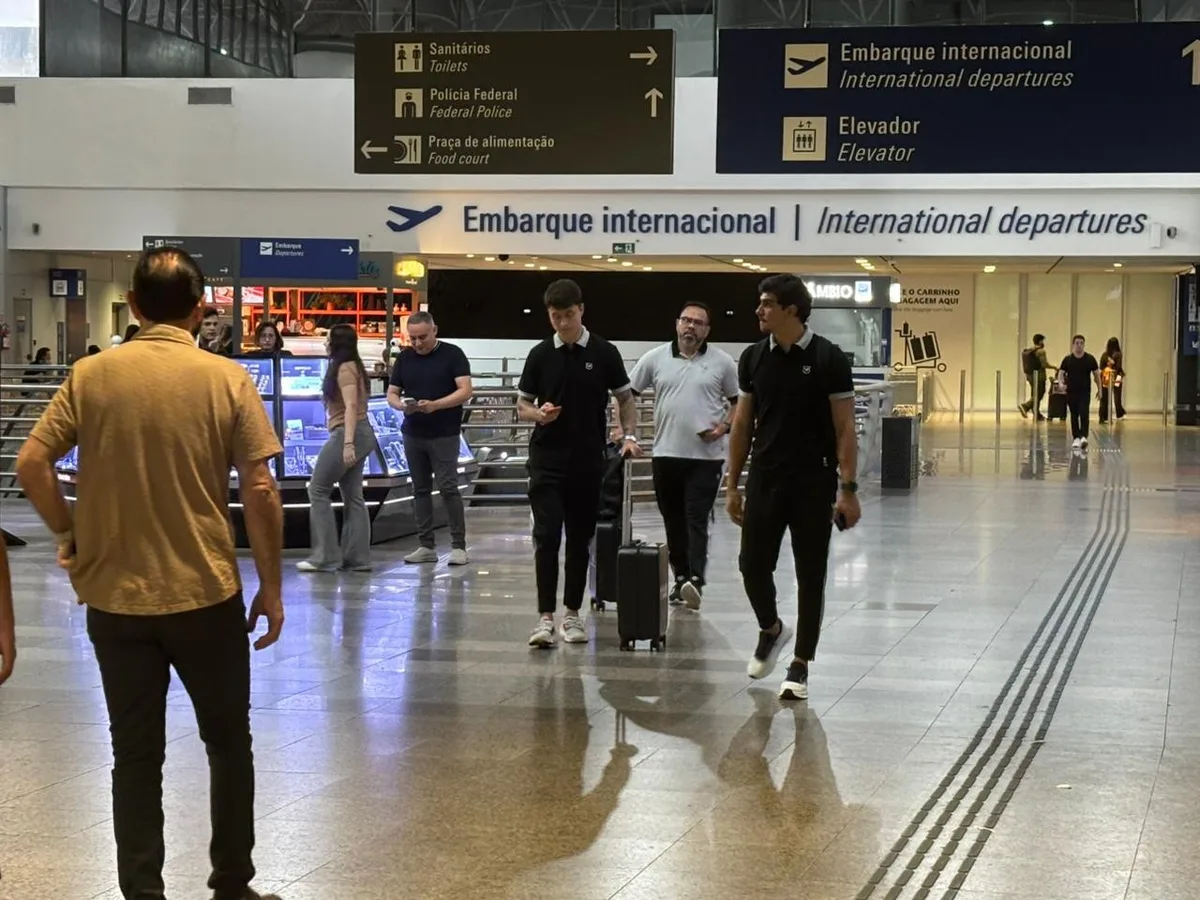 Com Zanocelo e Richard, Ceará embarca para enfrentar Vila Nova