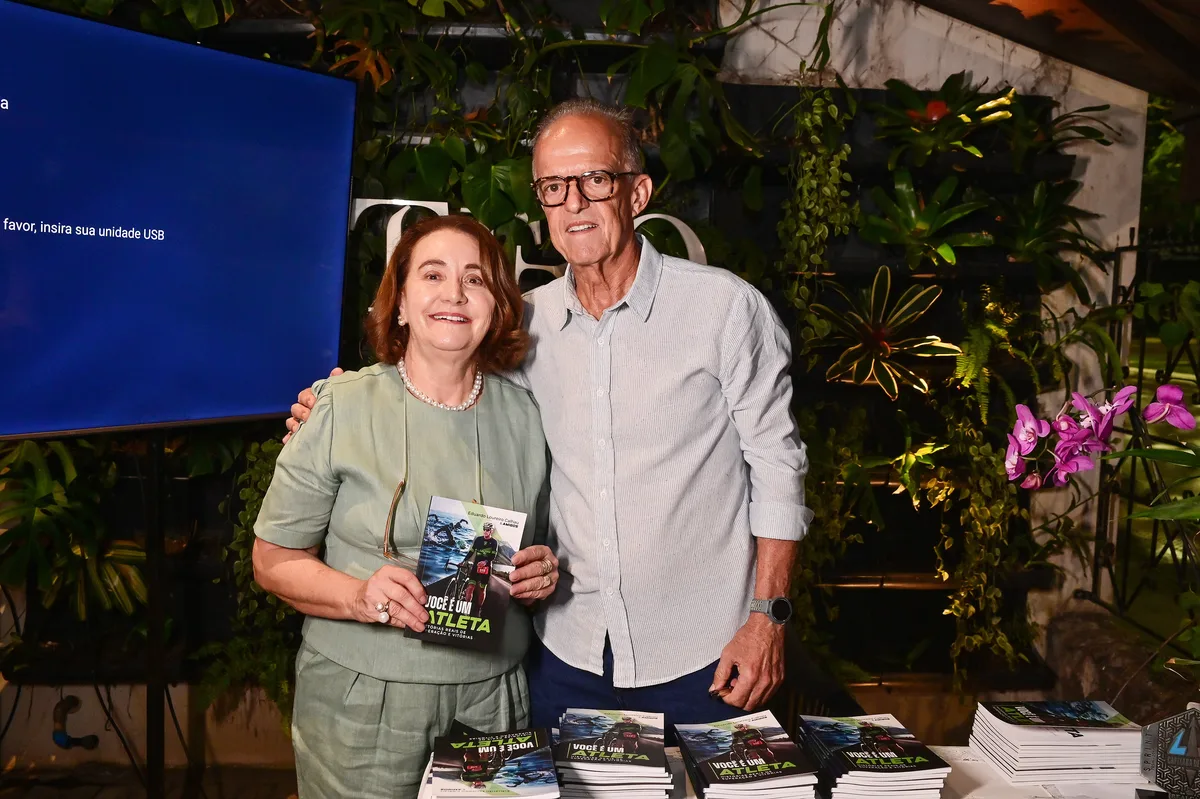 Eduardo Calhau lança livro sobre história de superação em Vitória