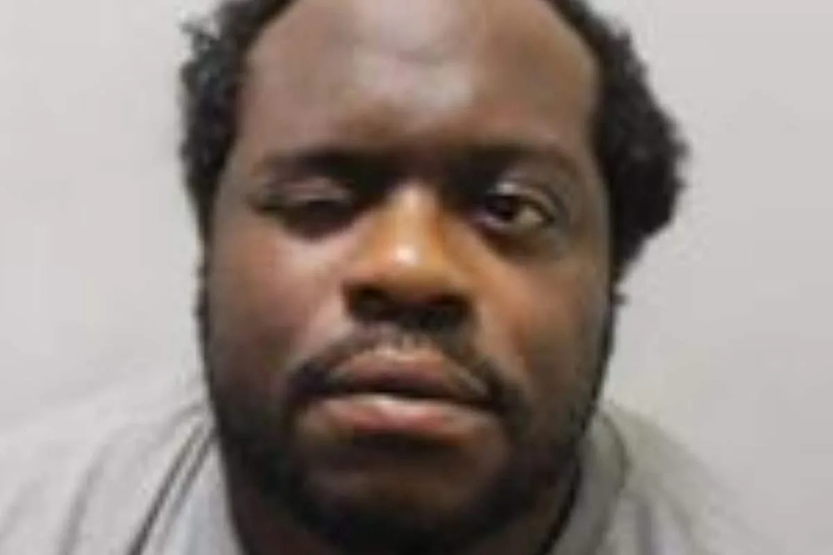 Double killer Tube sex attacker Simon Levy ‘stabbed and throttled Belmarsh prison guard’