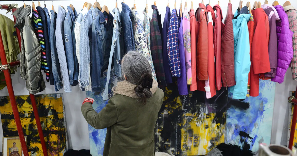 Efecto Shein y Temu: la ropa es el rubro que menos aumentó en el año por la caída de las ventas y el boom de importaciones