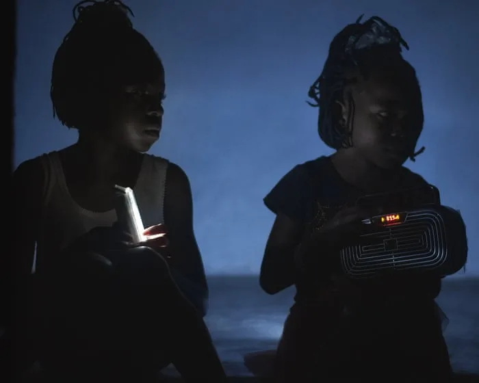 Rising Up at Night review – community spirit shines bright in Kinshasa’s shadows
