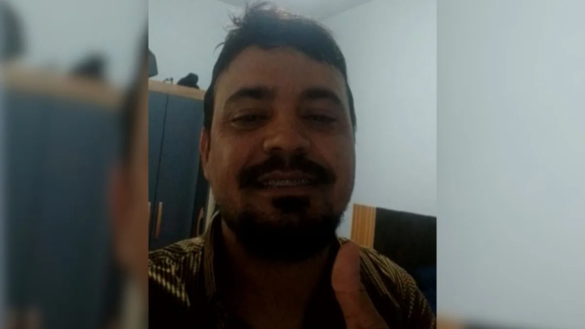 Homem que desapareceu após acidente foi visto entrando em mata, e buscas são retomadas com cães farejadores