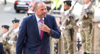Bélgica mobiliza militares e polícias em resposta à onda de tiroteios em Bruxelas