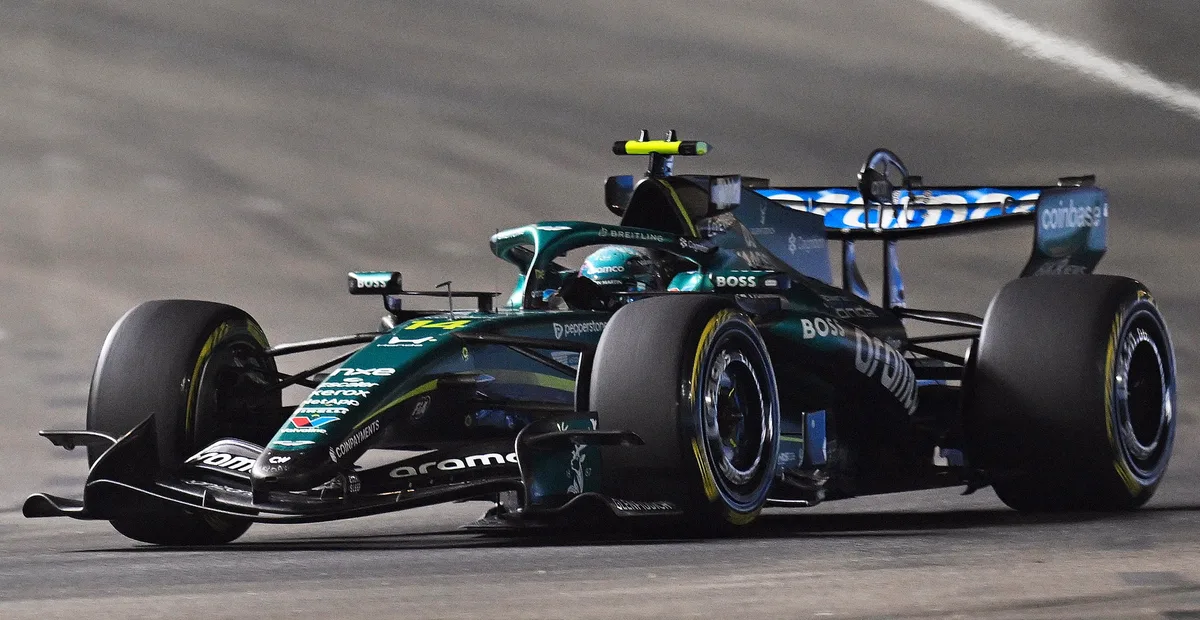 Alonso pide otro motor