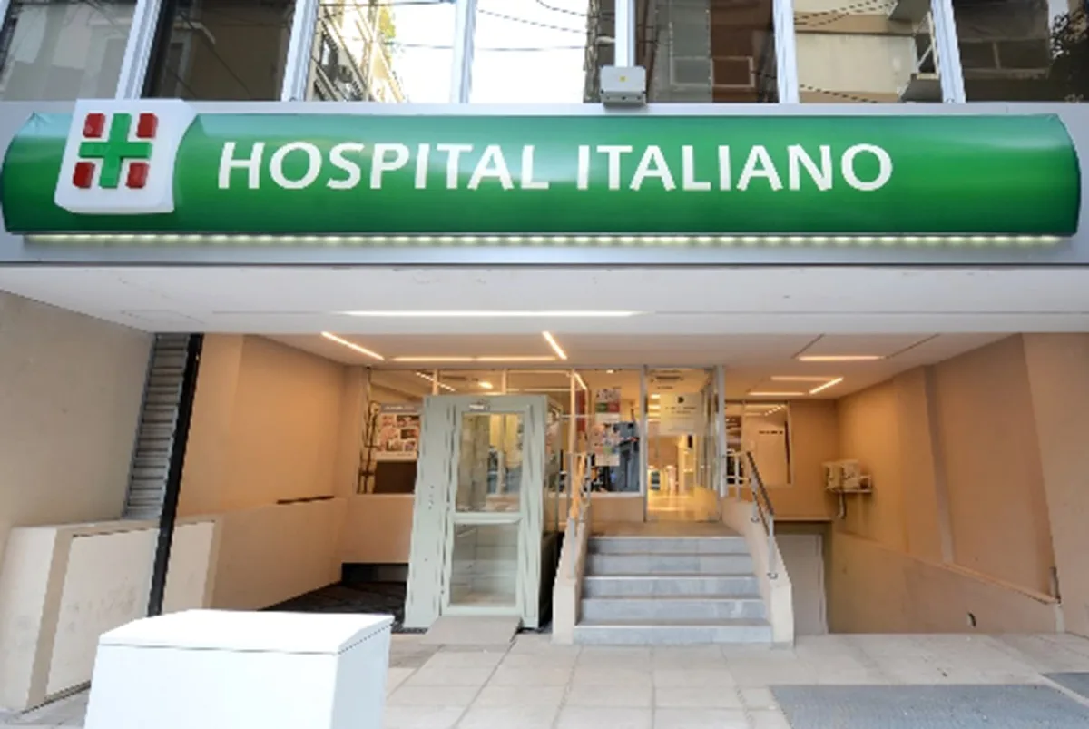 Fue a operarse la rodilla y el anestesiólogo abusó de ella: ordenan al Hospital Italiano indemnizar a la víctima con $11 millones