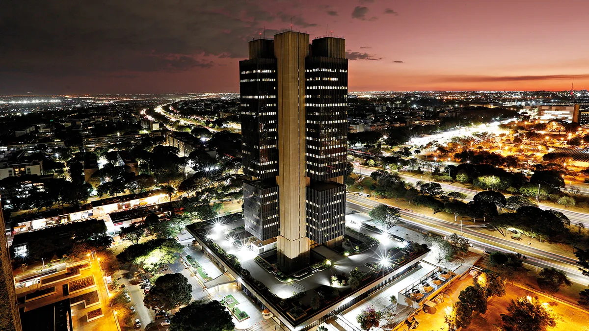 Déficit externo sobe para US$ 8,1 bilhões em julho