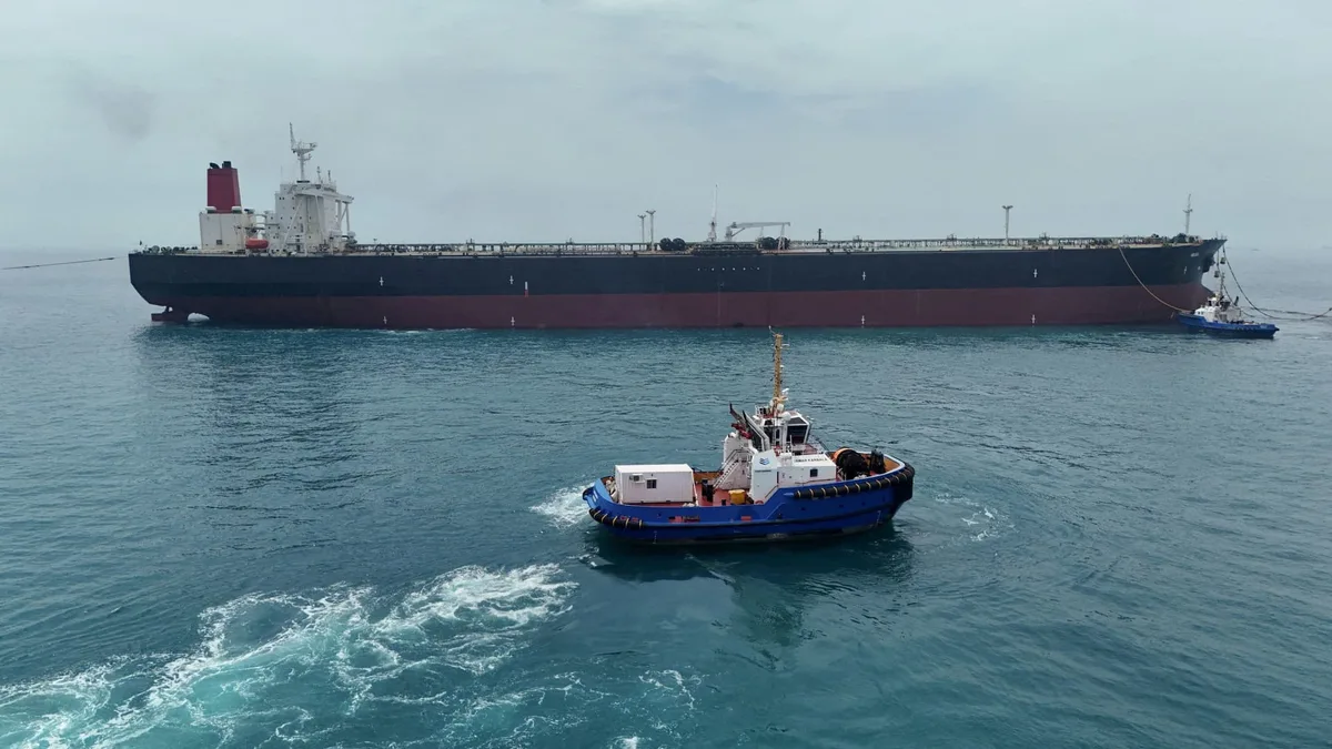 Oil prices fall as investors await 'toughest' U.S. sanctions on Iran