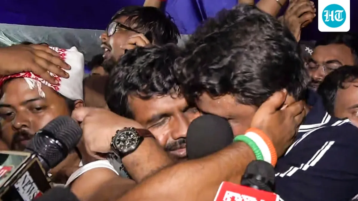 Celebrations erupt as Jharkhand govt accepts students' demands; student leader Mahto says 'not fully satisfied'