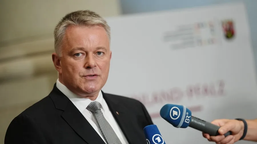 Statt Sachsen-Anhalt: Ministerpräsidentenkonferenz: Rheinland-Pfalz behält Vorsitz