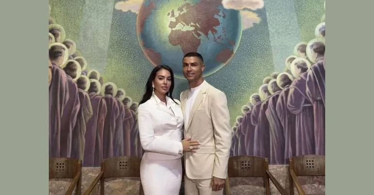 Cris, Gio e a bênção na capela em Fátima