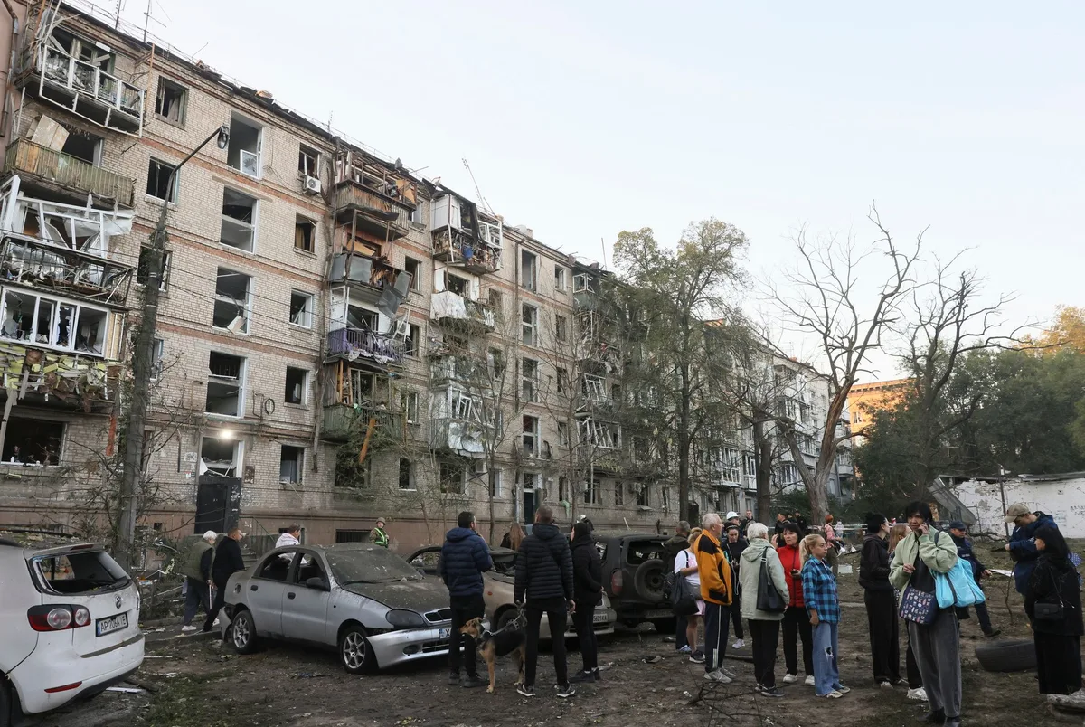 Guerre en Ukraine : des « dommages considérables » selon Zelensky ; discussions avec Kiev
