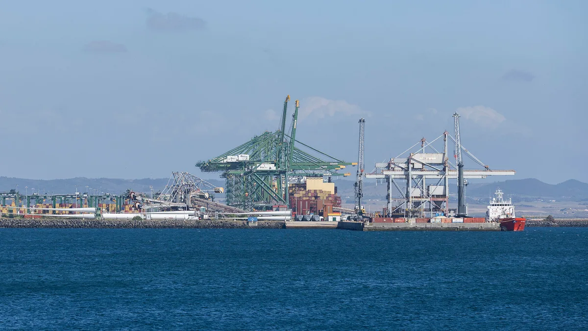 Portos maiores, novas marinas, navegação noturna no Douro. Há uma revolução em curso no país