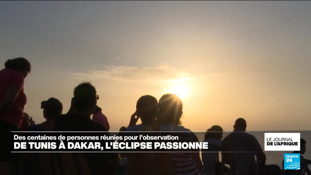 De Tunis à Dakar, la tête dans les nuages pour observer l'éclipse solaire