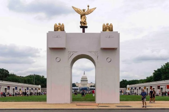 Trump says planned arch in Washington to become military complex