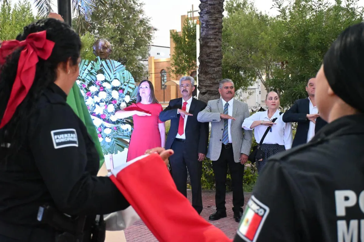 Izamiento de la Bandera en Frontera, Coahuila, enciende el orgullo patrio