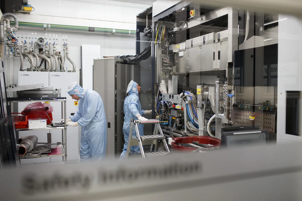 China 15 years behind in developing top chipmaking tools: ASML supplier