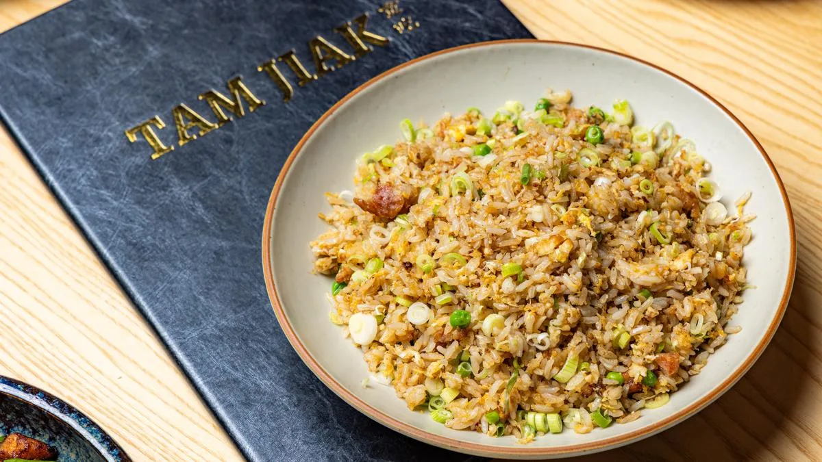 Junda Khoo’s restaurant-style smoked eel fried rice at home
