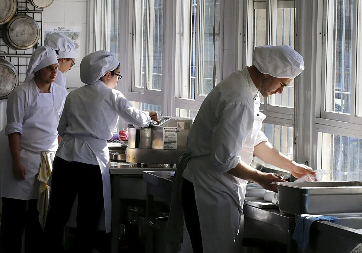 Castilla-La Mancha, más cerca de aprobar su "pionera" y "flexible" ley de Formación Profesional