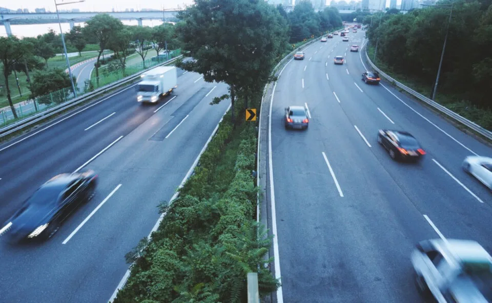 Radar de velocidade média fica proibido em rodovias e ruas do Brasil, propõe Projeto de Lei na Câmara dos Deputados