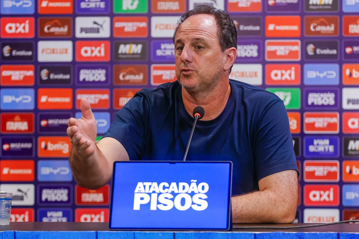 Ceni lamenta gols cedidos pelo Bahia em empate contra último colocado: "Falta malandragem"