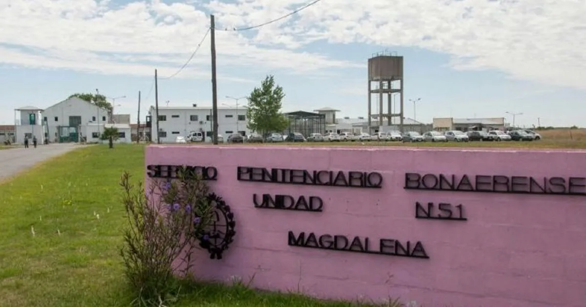 Detienen a 15 agentes penitenciarios de Buenos Aires por torturas y abusos sexuales a presas en Magdalena