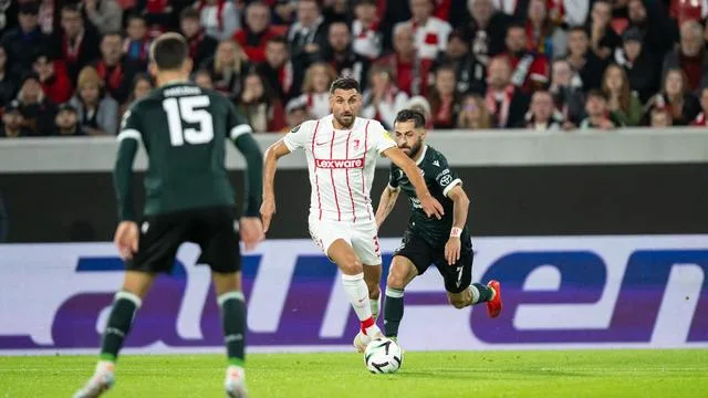 Conference League: Zwei Eigentore bei Schusters Jubiläum: Freiburg siegt erneut