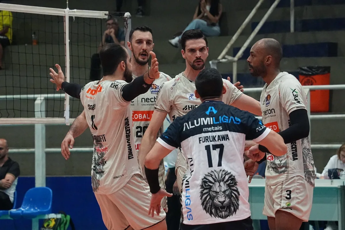 Itaquá vence o Nilton Lins e segue invicto na etapa nacional da Superliga C
