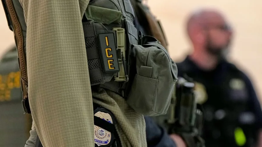 US-Migrationspolitik: Trump zieht überraschend Toppersonalie zu ICE-Behörde zurück
